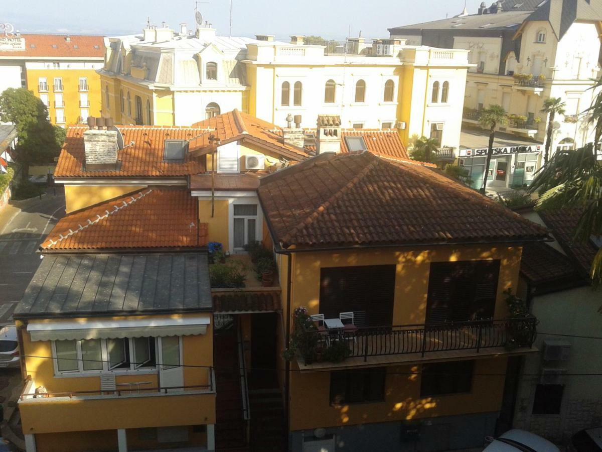 Apartment Center Opatija Exterior foto
